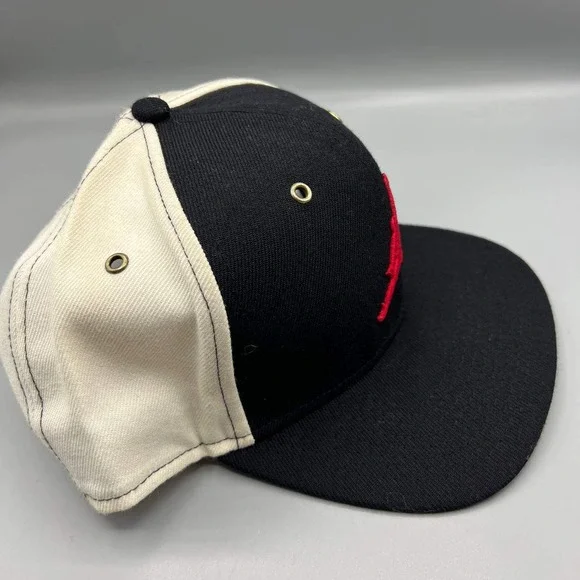 Air Jordan Hat Men Black White Embroidered Red Logo Jumpman Snap Back Cap‎
